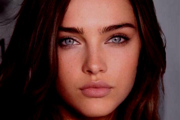 Naomi, 31, a brunette blue-eyed caucasian companion based in Arzier. Offering BDSM, Duos, Domination, Erotic Massage, Tantra. Available for incall and outcal...