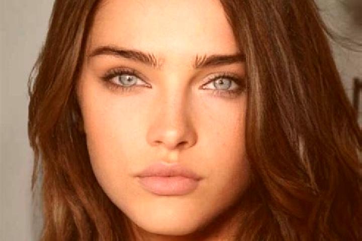 Naomi, 31, a brunette dark-eyed caucasian companion based in Ourizona. Offering Overnight, Erotic Massage, Deep French Kissing. Available for incall and outc...