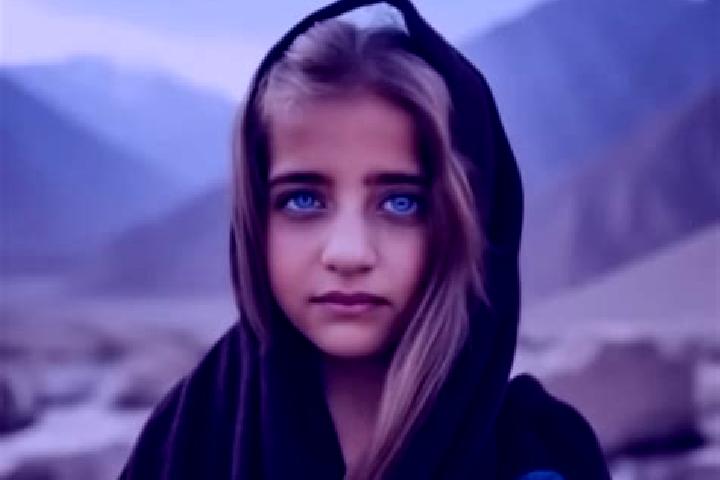 Naomi, 31, a dark blonde amber-eyed middle eastern companion based in Balakhta. Offering Prostate Massage, Domination, Travel Companion. Available for incall...