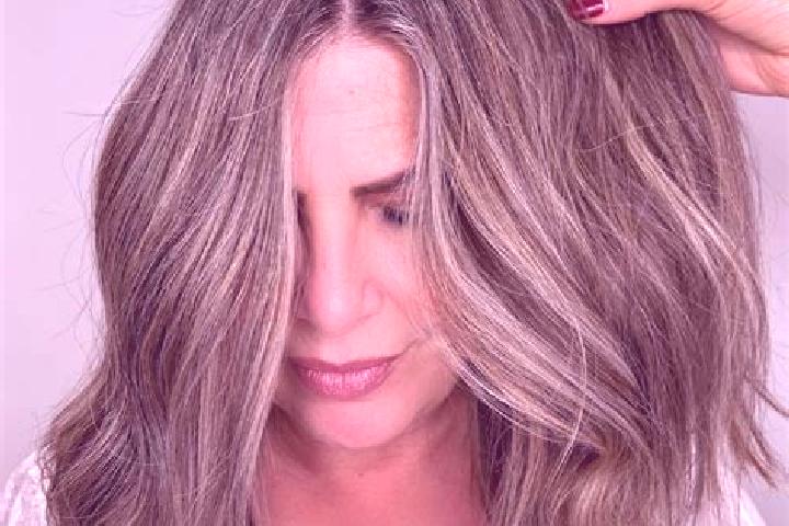 Naomi, 31, a dark blonde grey-eyed caribbean companion based in Thornhill. Offering Prostate Massage, OWO, GFE. Available for incall and outcall, day and eve...