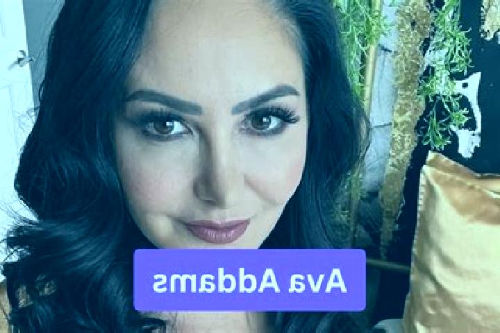 Naomi, 31 — Escort in Ban Bouakhai, Laos