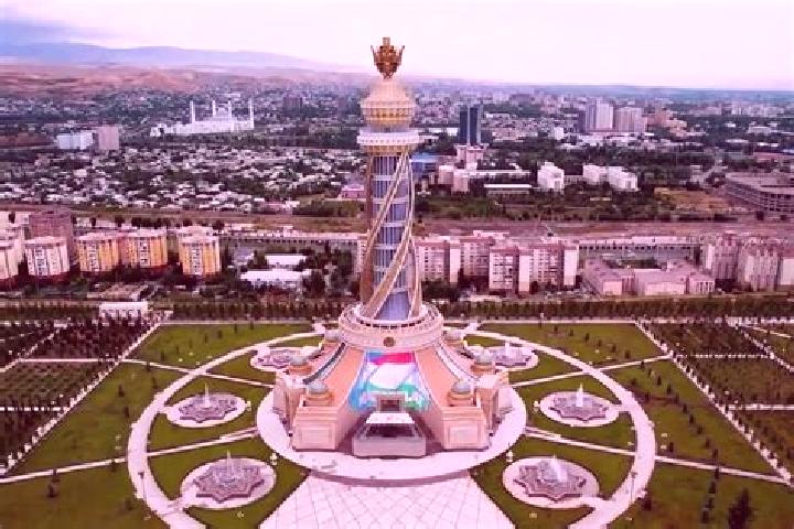 Naomi, 31 — Escort in Istiqlol, Tajikistan