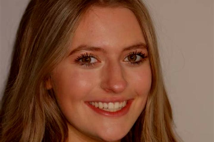 Naomi, 31 — Escort in Lovell, United States