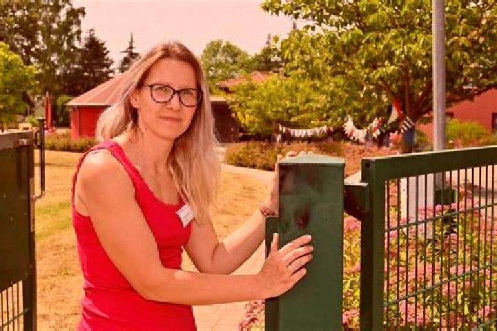 Naomi, 31 — Escort in Lunzenau, Germany