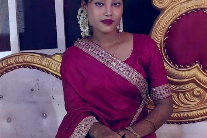 Naomi, 31 — Escort in Mainaguri, India