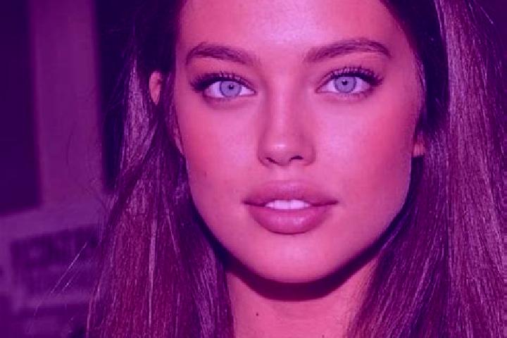 Naomi, 32, a chestnut green-eyed caucasian companion based in Burnett Heads. Offering A-Level, Overnight, CIM, Massage. Available for incall and outcall, day...