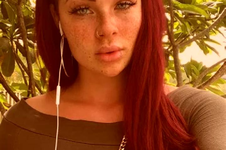 Naomi, 33, a auburn brown-eyed mediterranean companion based in Bohonal de Ibor. Offering GFE, 69, Deep French Kissing, Duos, OWO. Available for incall and o...