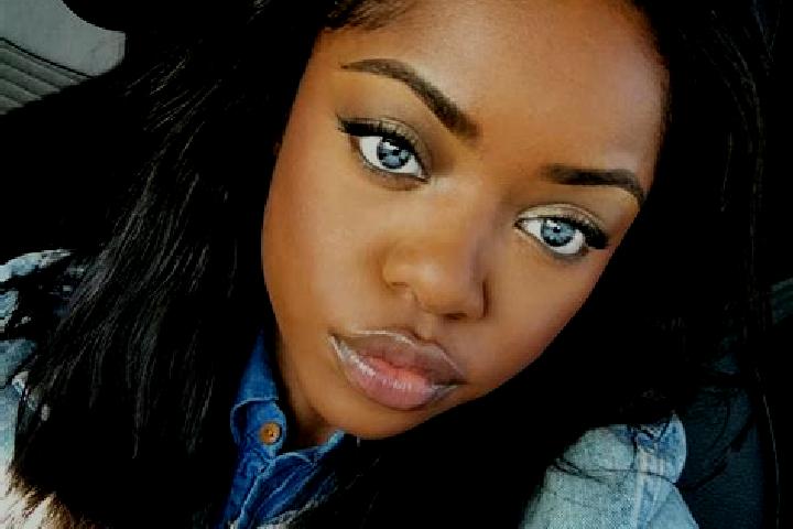 Naomi, 33, a black blue-eyed ebony companion based in Urlati. Offering Overnight, Striptease, GFE. Available for incall and outcall, day and evening dates.