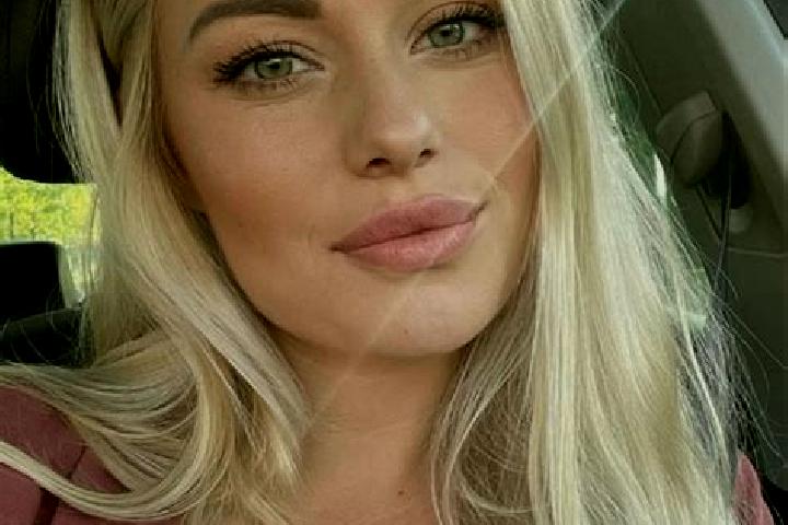 Naomi, 33, a blonde hazel-eyed mixed companion based in Darazo. Offering Massage, 69, Prostate Massage, Dinner Date. Available for incall and outcall, day an...