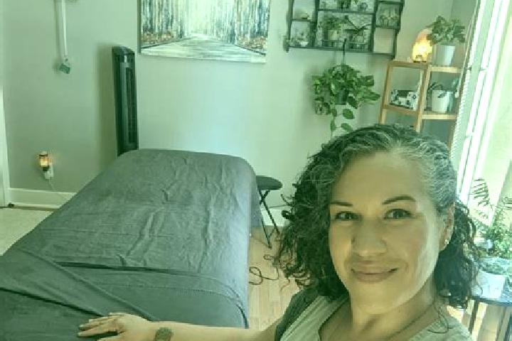Naomi, 33, a chestnut grey-eyed caribbean companion based in Gildardo Munoz. Offering A-Level, Overnight, Erotic Massage. Available for incall and outcall, d...