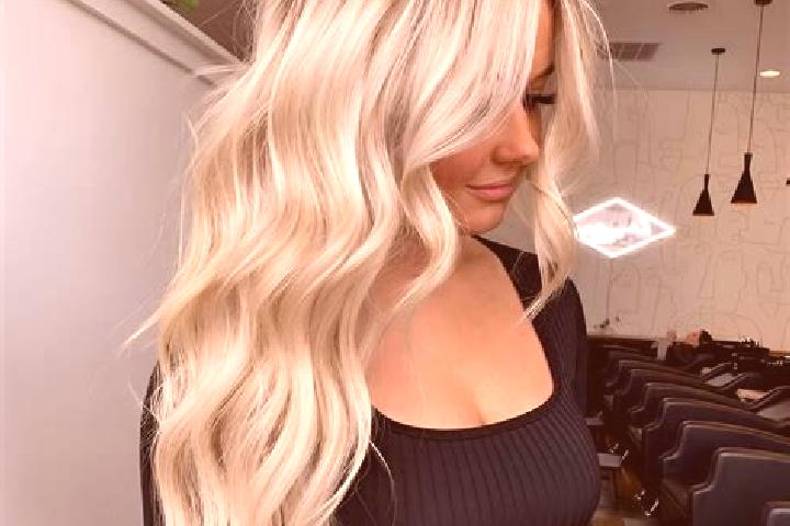 Naomi, 33, a platinum blonde amber-eyed ebony companion based in Guehouye. Offering Prostate Massage, Overnight, Fetish, Dinner Date, 69. Available for incal...