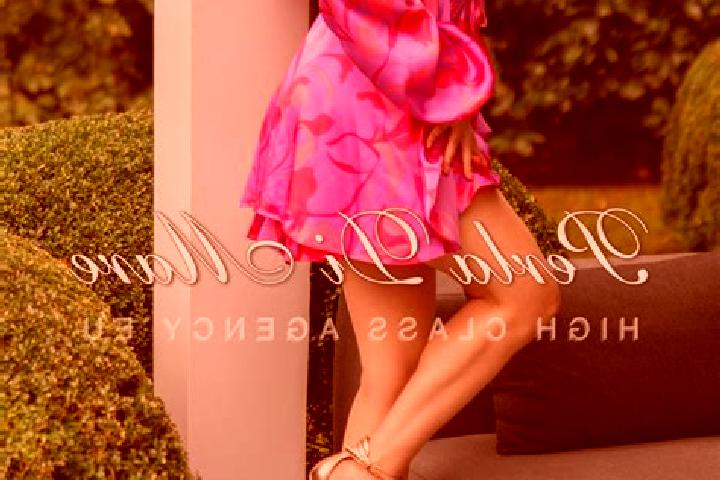 Naomi, 33 — Escort in Beregsau Mare, Romania