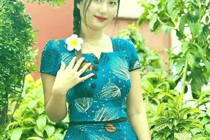 Naomi, 33 — Escort in Me Pa Li, Myanmar