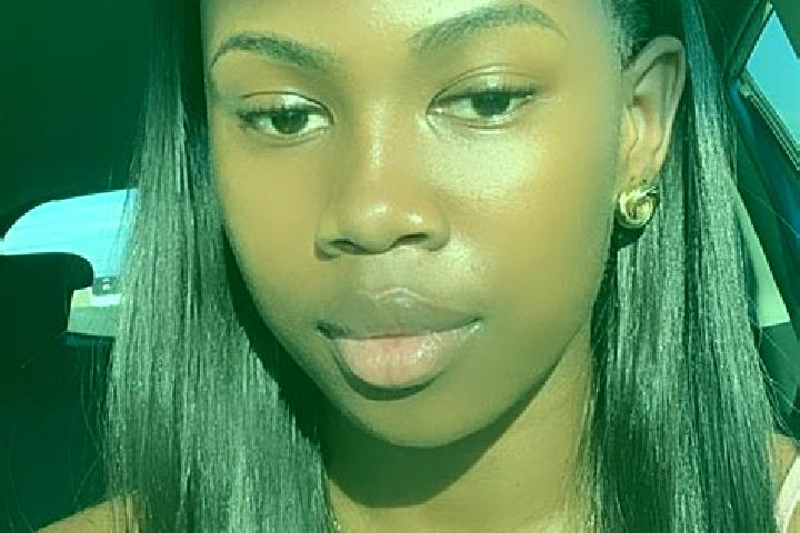 Naomi, 33 — Escort in Sande, Angola