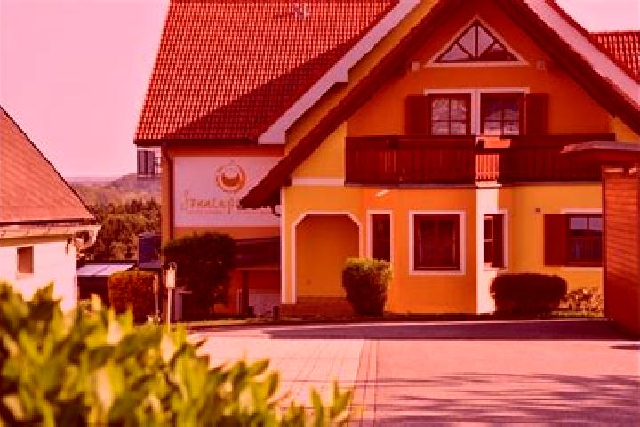 Naomi, 33 — Escort in Stegersbach, Austria