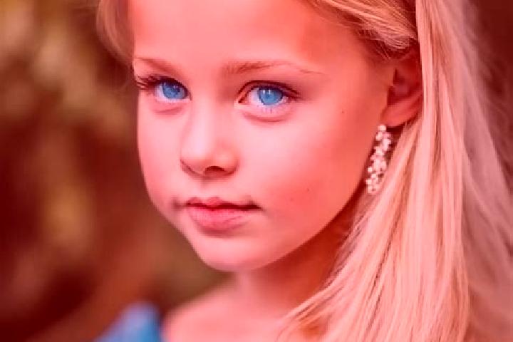 Naomi, 34, a blonde blue-eyed middle eastern companion based in Thon Buri. Offering Overnight, BDSM, Travel Companion, Couples, Fetish. Available for incall ...