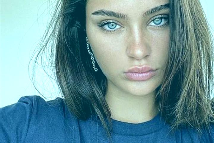 Naomi, 34, a brunette blue-eyed indian companion based in Puntaru. Offering Dinner Date, Duos, OWO, Massage, Deep French Kissing. Available for incall and ou...