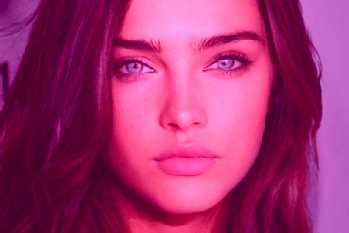 Naomi, 34, a brunette blue-eyed mixed companion based in Heyan. Offering Tantra, Massage, Party Girl. Available for incall and outcall, overnight bookings av...