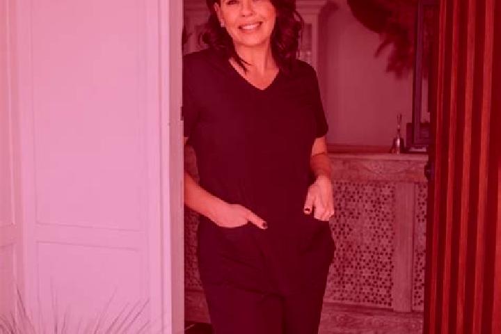 Naomi, 34, a brunette brown-eyed european companion based in Moranbah. Offering OWO, Roleplay, Massage, Dinner Date. Available for incall and outcall, overni...