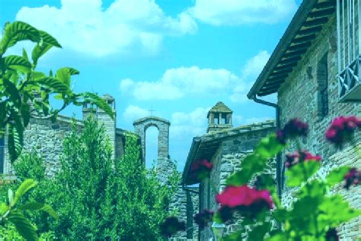 Naomi, 34 — Escort in Castello di Cisterna, Italy