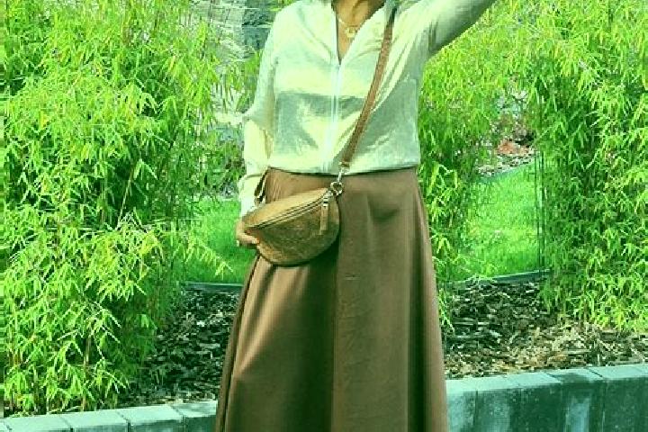 Naomi, 34 — Escort in Fays-les-Veneurs, Belgium