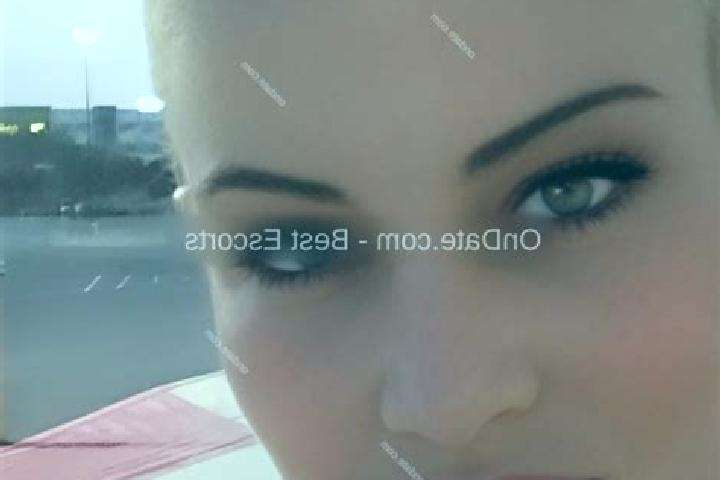 Naomi, 34 — Escort in Fenton, United States