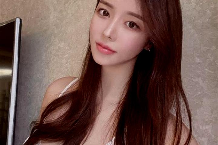 Naomi, 34 — Escort in Guencali, Turkey