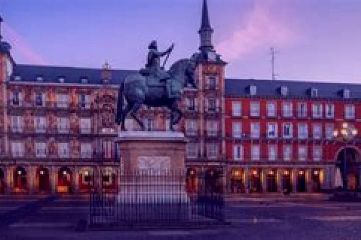 Naomi, 34 — Escort in Laza, Spain