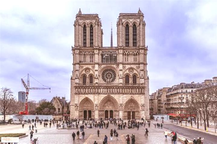 Naomi, 34 — Escort in Mont-Notre-Dame, France