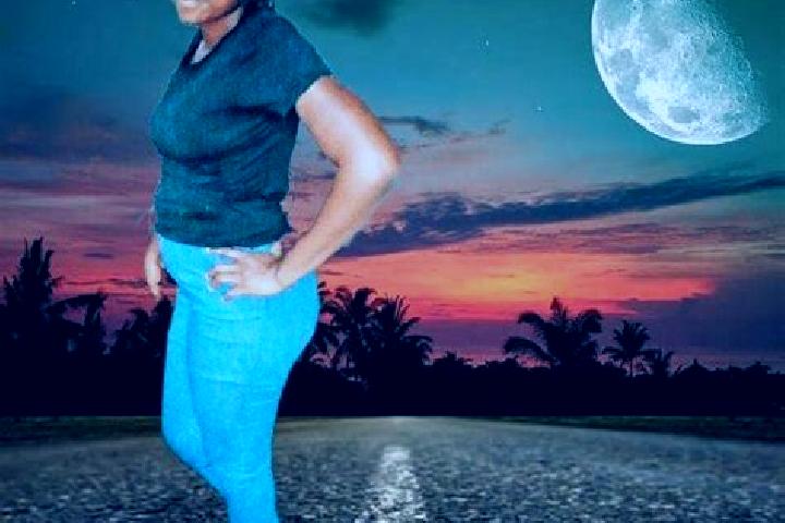 Naomi, 34 — Escort in Tomboco, Angola