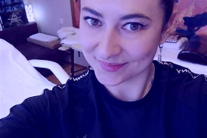 Naomi, 35, a black green-eyed mediterranean companion based in Schnapper Rock. Offering Party Girl, Roleplay. Available for incall and outcall, day and eveni...