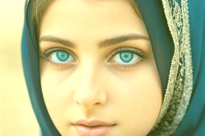 Naomi, 35, a blonde amber-eyed middle eastern companion based in Szadek. Offering GFE, Domination, Travel Companion. Available for incall and outcall, overni...