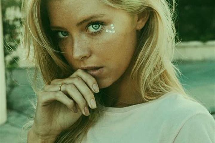 Naomi, 35, a blonde blue-eyed caribbean companion based in Marsden Park. Offering Overnight, Duos, GFE, Couples, Dinner Date. Available for incall and outcal...