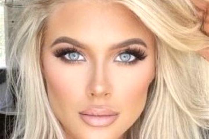 Naomi, 35, a platinum blonde amber-eyed indian companion based in Cheban. Offering Massage, Couples, Girlfriend Experience, OWO. Available for incall and out...
