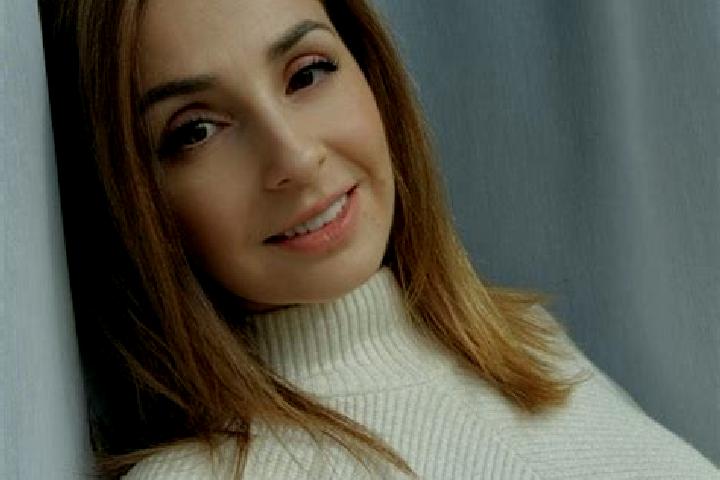 Naomi, 35 — Escort in Frunzaru, Romania
