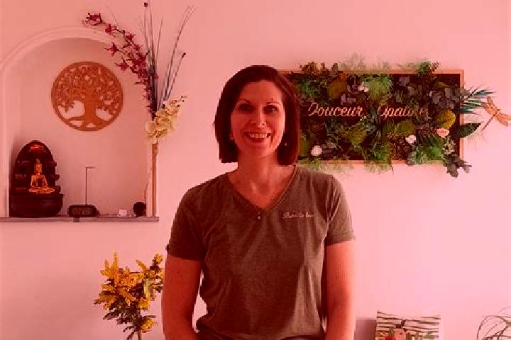 Naomi, 35 — Escort in Le Temple, France