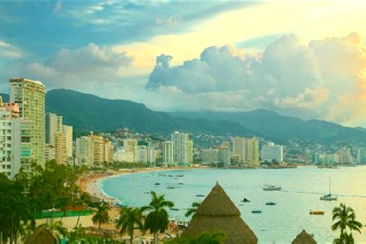 Naomi, 35 — Escort in Perla de Acapulco, Mexico