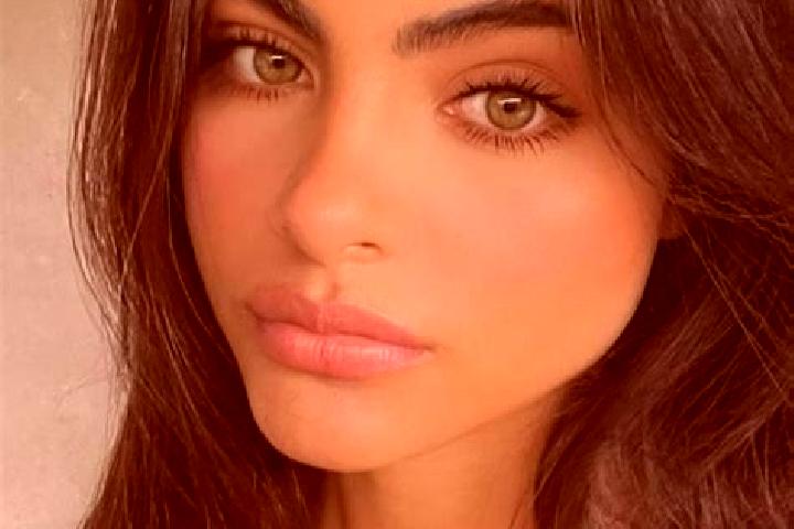 Naomi, 36, a brunette amber-eyed middle eastern companion based in Buttes. Offering Tantra, CIM, Erotic Massage. Available for incall and outcall, overnight ...