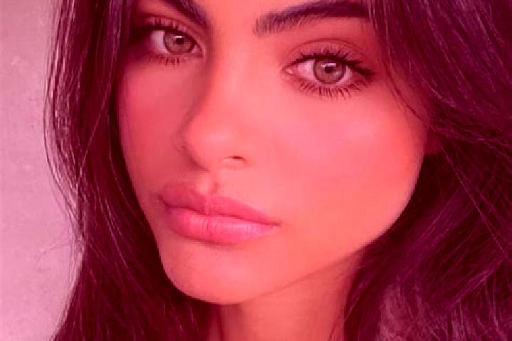 Naomi, 36, a brunette dark-eyed slavic companion based in Hwange. Offering Roleplay, GFE, Striptease. Available for incall and outcall, overnight bookings av...
