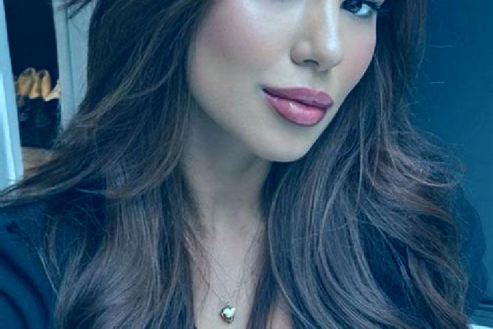 Naomi, 36, a chestnut brown-eyed latina companion based in Schweinfurt. Offering Deep French Kissing, Girlfriend Experience, Striptease, Party Girl. Availabl...