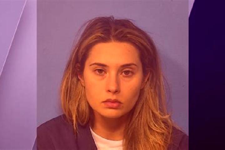 Naomi, 36 — Escort in Downers Grove, United States