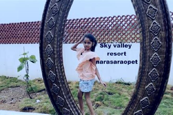 Naomi, 36 — Escort in Narasaraopet, India
