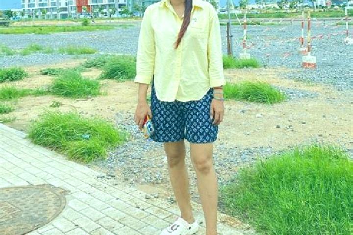 Naomi, 36 — Escort in Neang Sav, Cambodia