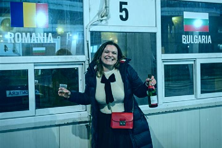 Naomi, 36 — Escort in Secaria, Romania
