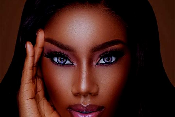 Naomi, 37, a brunette blue-eyed ebony companion based in Castillejo de Mesleon. Offering Travel Companion, Duos, Overnight, Tantra. Available for incall and ...