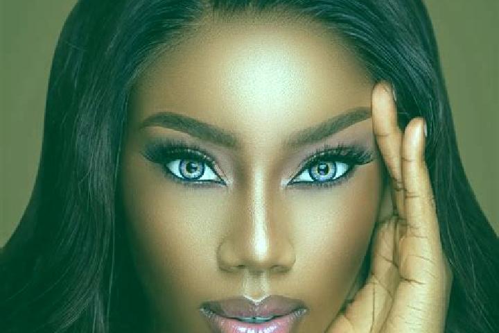 Naomi, 37, a brunette blue-eyed ebony companion based in Uspenka. Offering Dinner Date, Deep French Kissing, OWO, Duos, Overnight. Available for incall and o...