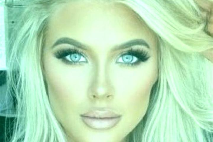 Naomi, 37, a platinum blonde dark-eyed caucasian companion based in Pila. Offering Tantra, Erotic Massage, GFE, A-Level, CIM. Available for incall and outcal...