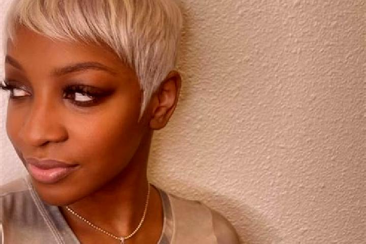 Naomi, 37, a platinum blonde dark-eyed ebony companion based in Dzadgay. Offering Tantra, CIM, Prostate Massage, Domination. Available for incall and outcall...