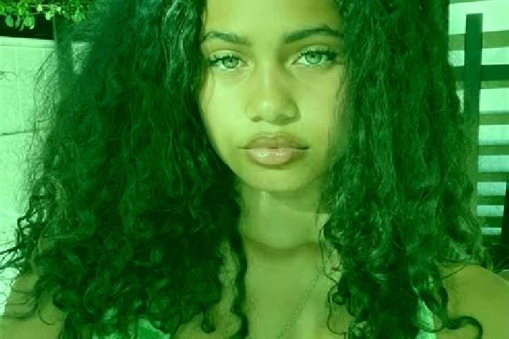 Naomi, 37, a red green-eyed mixed companion based in Al Asabi ah. Offering Fetish, GFE, CIM. Available for incall and outcall, day and evening dates.