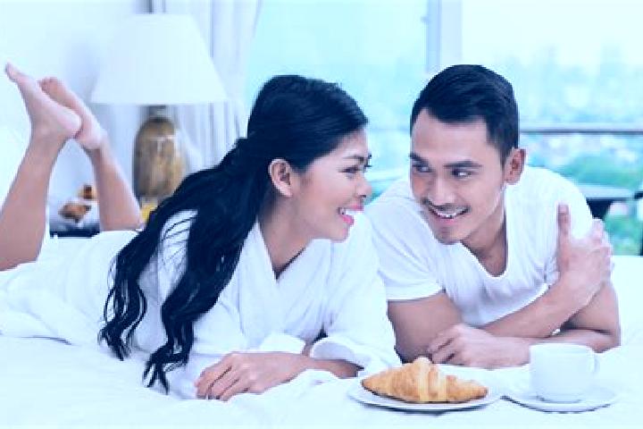 Naomi, 37 — Escort in Banjar Sedang, Indonesia